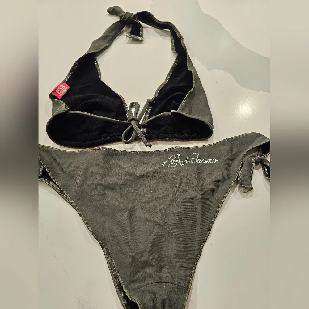 BSB Triangle Bikini Set - Picture 6 of 8